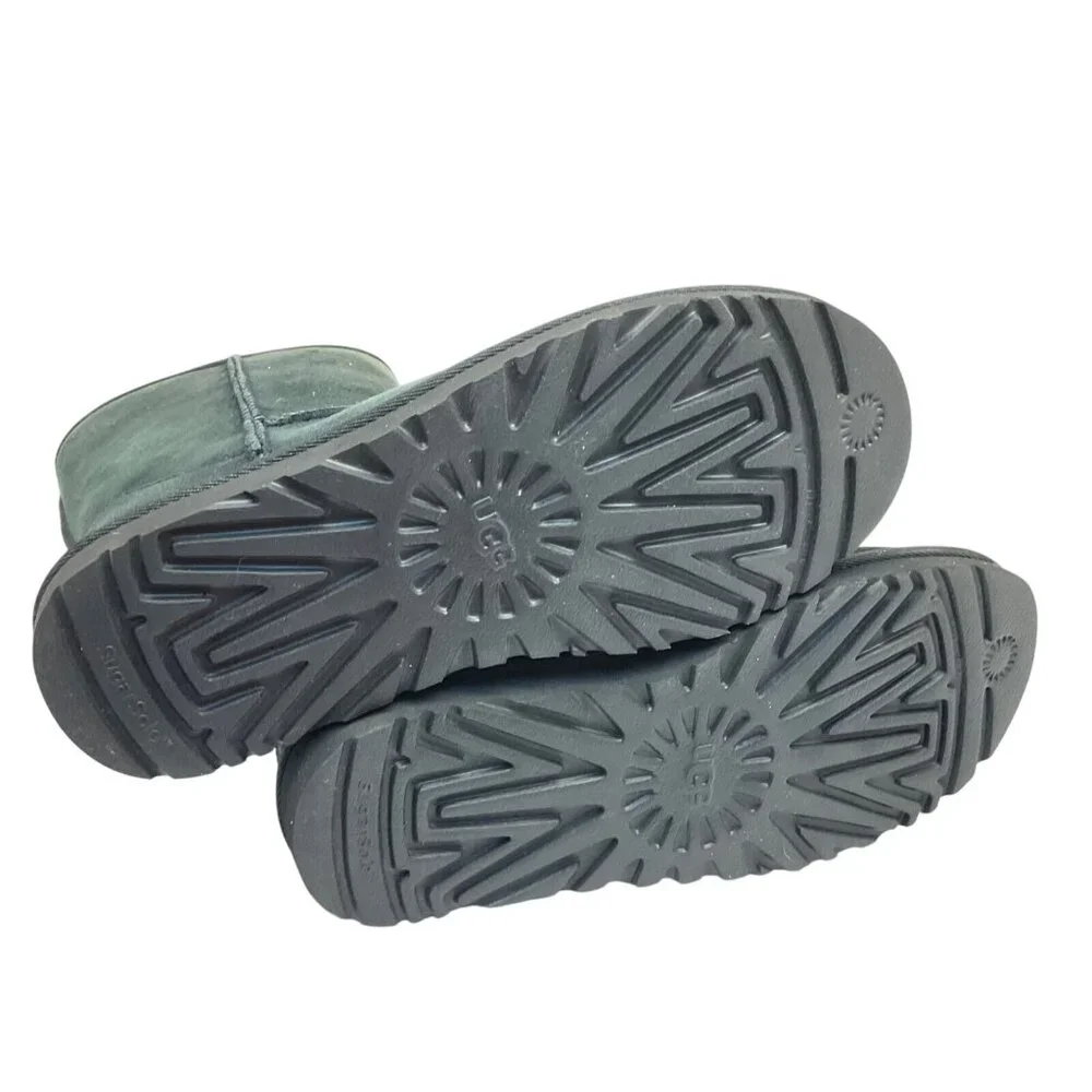 Ugg Australia Women's Classic Short II Sheepskin Boots 1016223 Black Size 7M - Picture 5 of 8